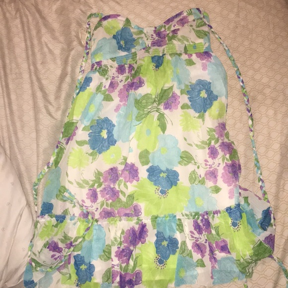 Very lovely, white, floral dress. - Picture 1 of 3